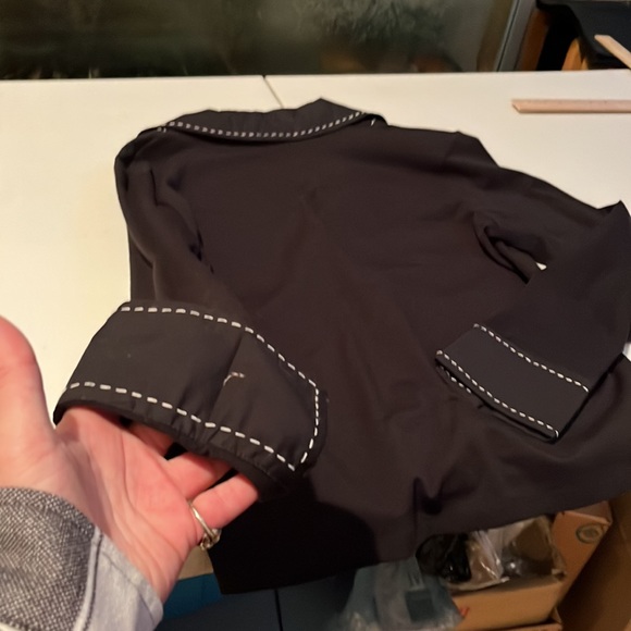 INC International Concepts size XL black v-neck long sleeve with cuffs like new - Picture 9 of 12